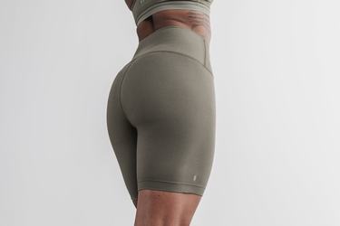 Nobull High-Rise 6" Matte Women's Shorts Olive | Australia (JV5197)